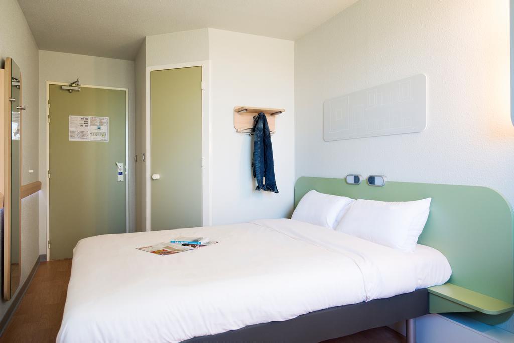 Ibis Budget גראנוויל מראה חיצוני תמונה
